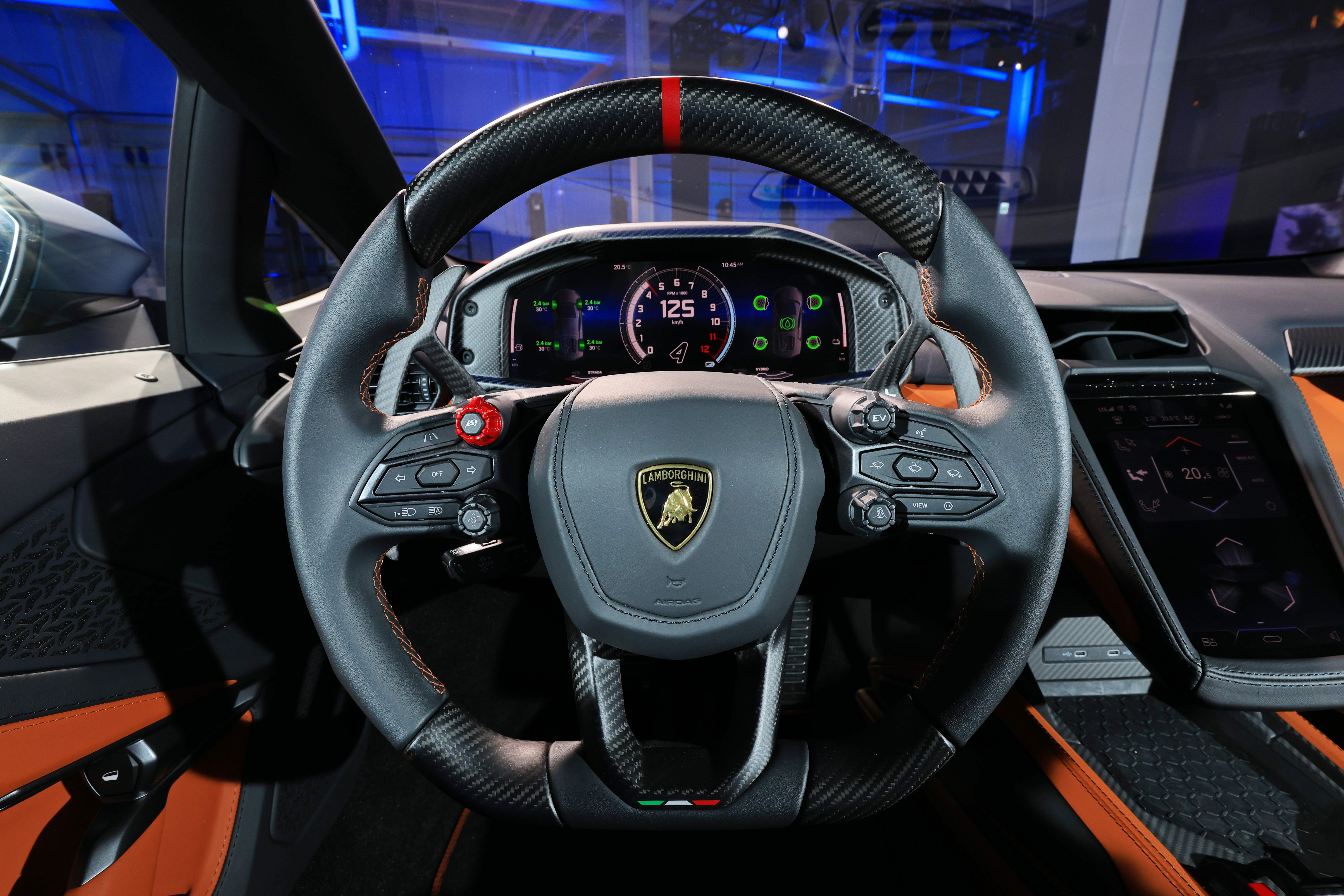 Lamborghini Temerario正式在臺亮相（18)